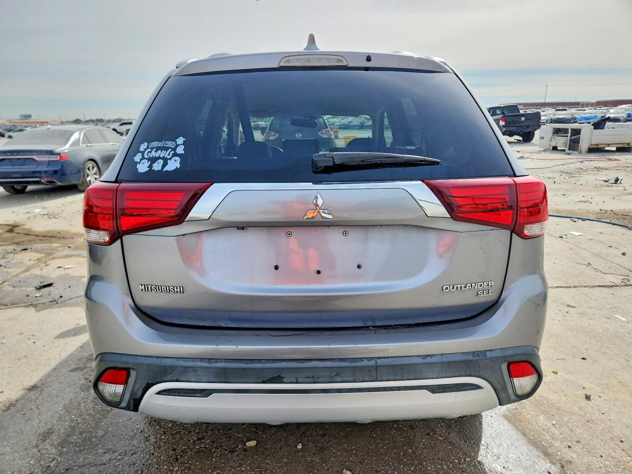 2019 MITSUBISHI OUTLANDER SE photo 11