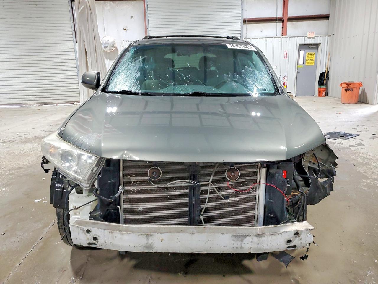 2012 TOYOTA HIGHLANDER BASE photo 5