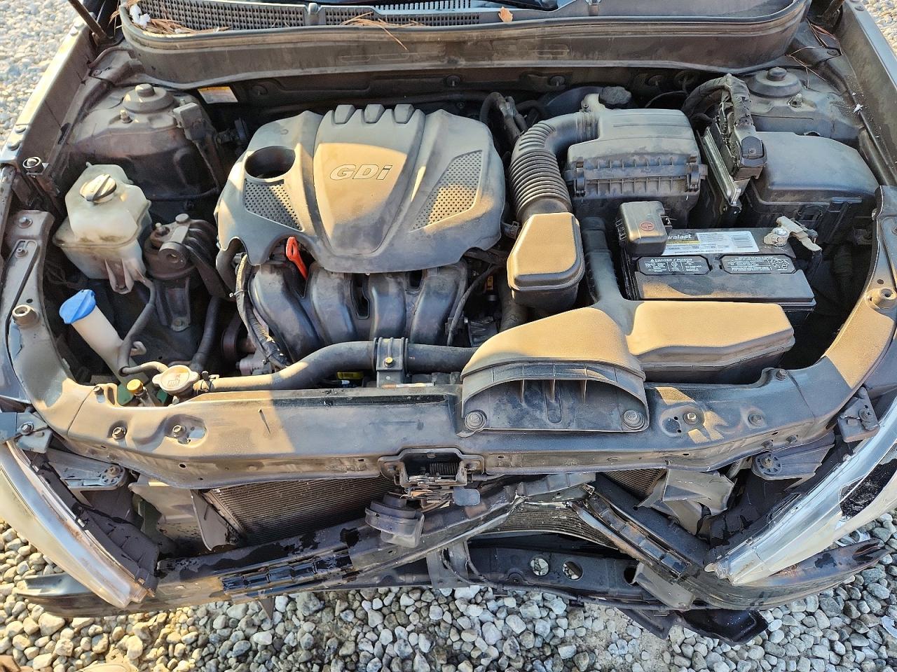 2013 HYUNDAI SONATA GLS photo 11