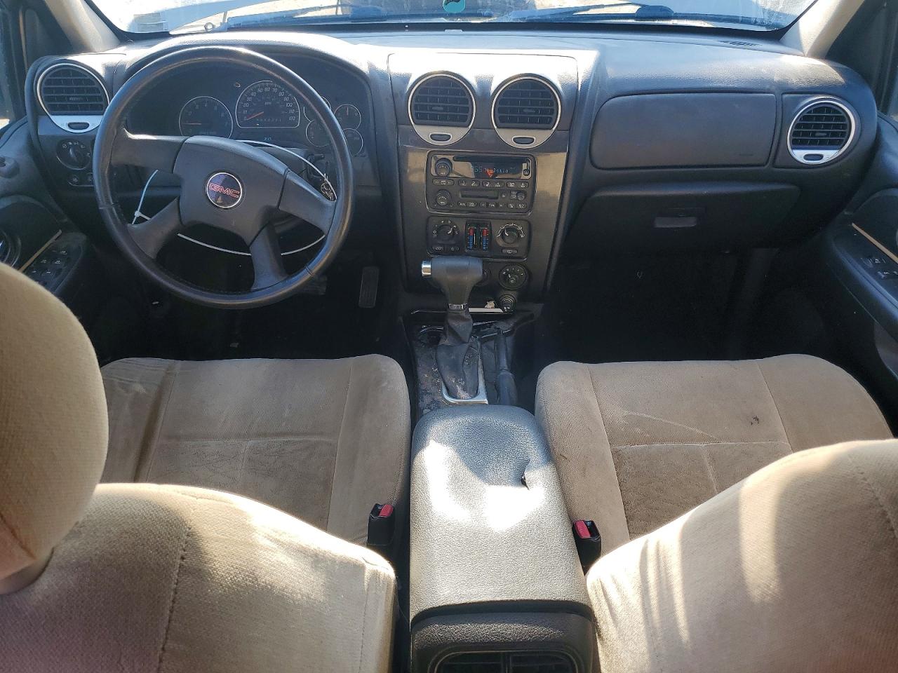 2006 GMC ENVOY photo 8