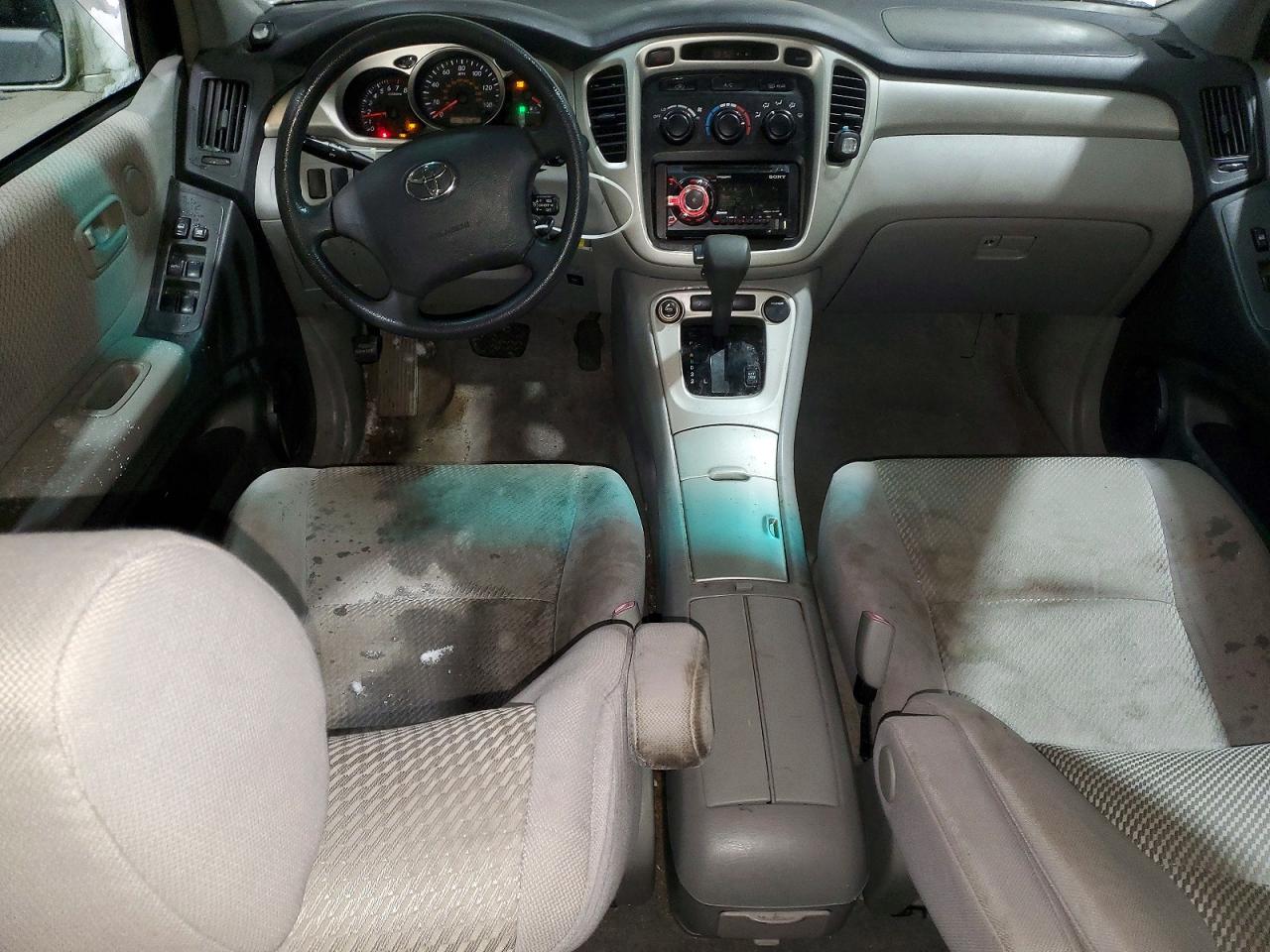 2005 TOYOTA HIGHLANDER LIMITED photo 15