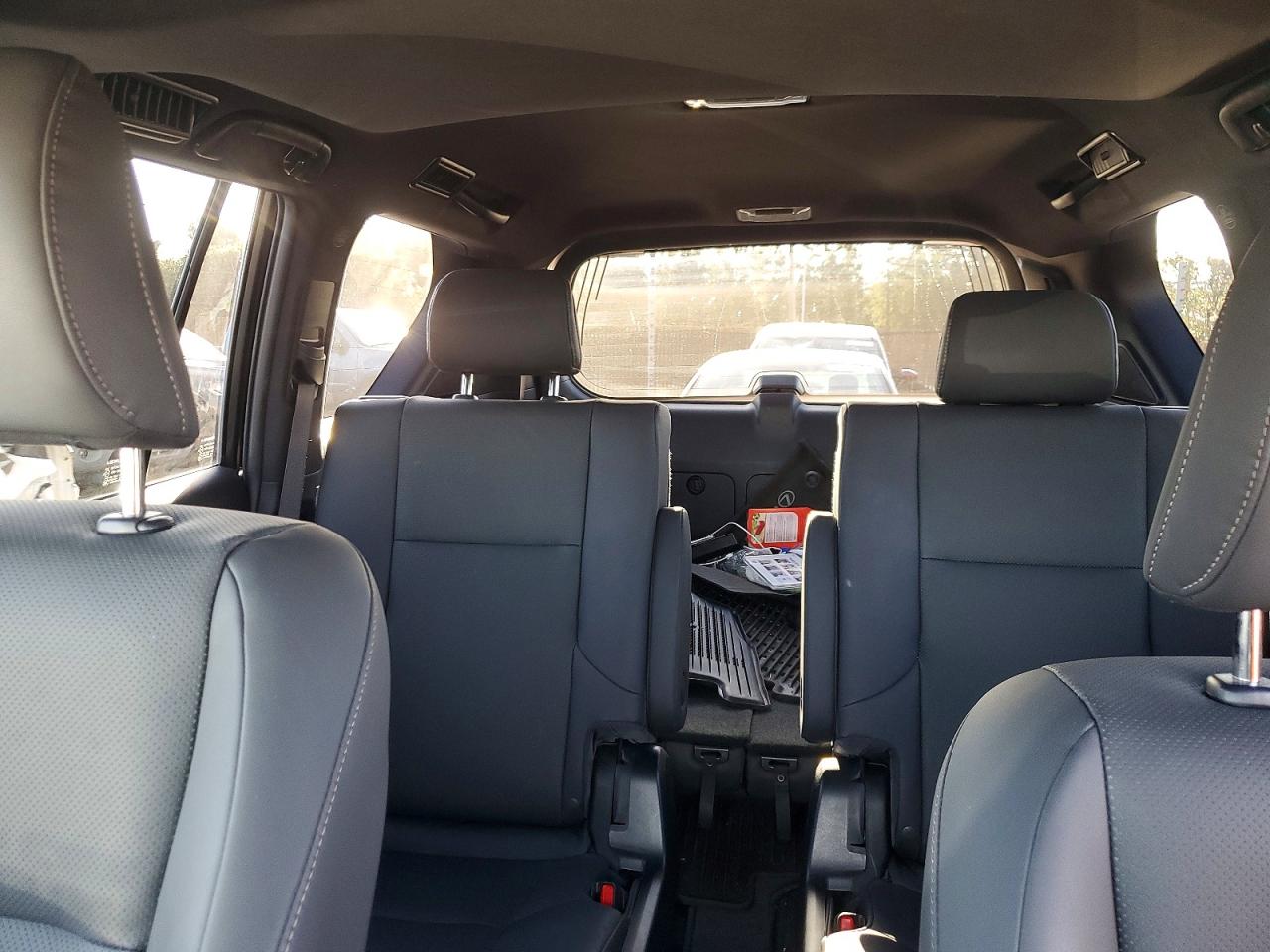 2023 LEXUS GX 460 photo 28