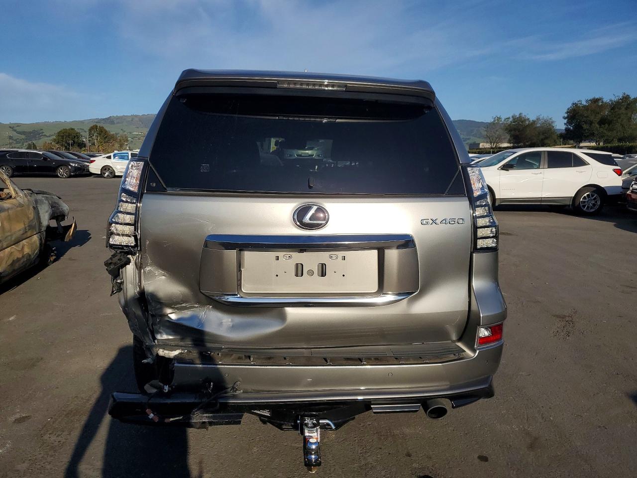 2023 LEXUS GX 460 photo 16