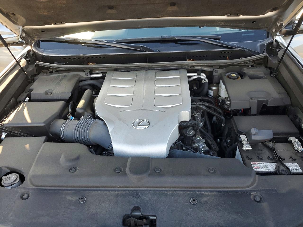 2023 LEXUS GX 460 photo 34