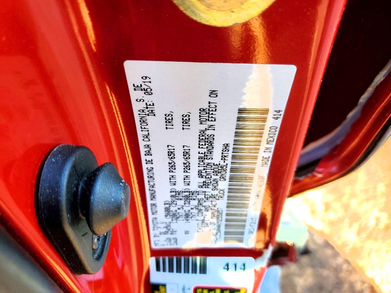 2019 TOYOTA TACOMA photo 23
