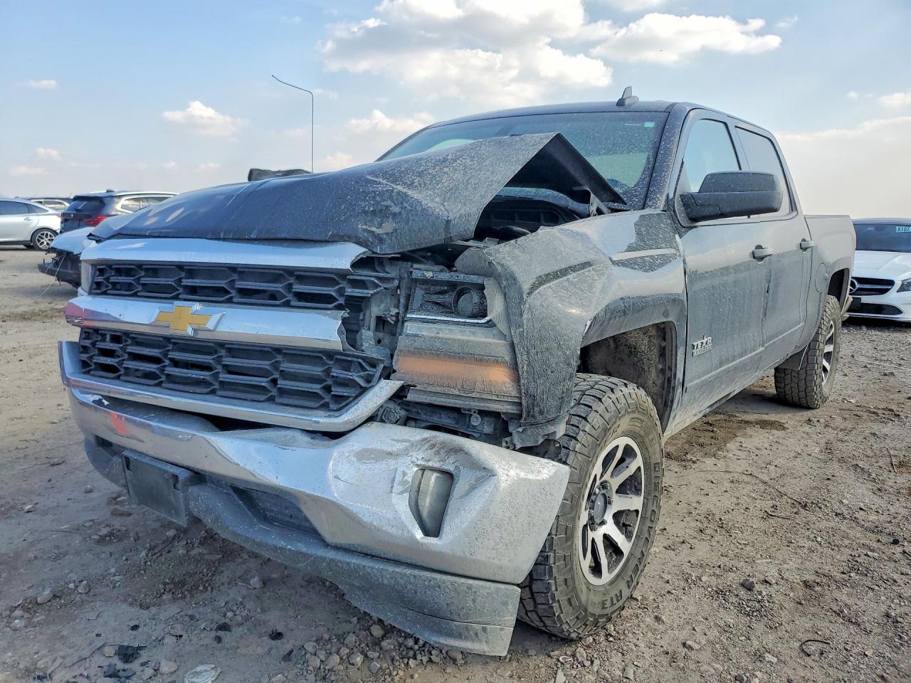 2017 CHEVROLET SILVERADO