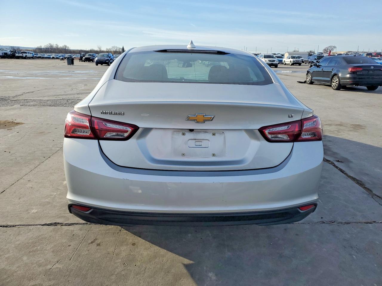 2020 CHEVROLET MALIBU LT photo 6
