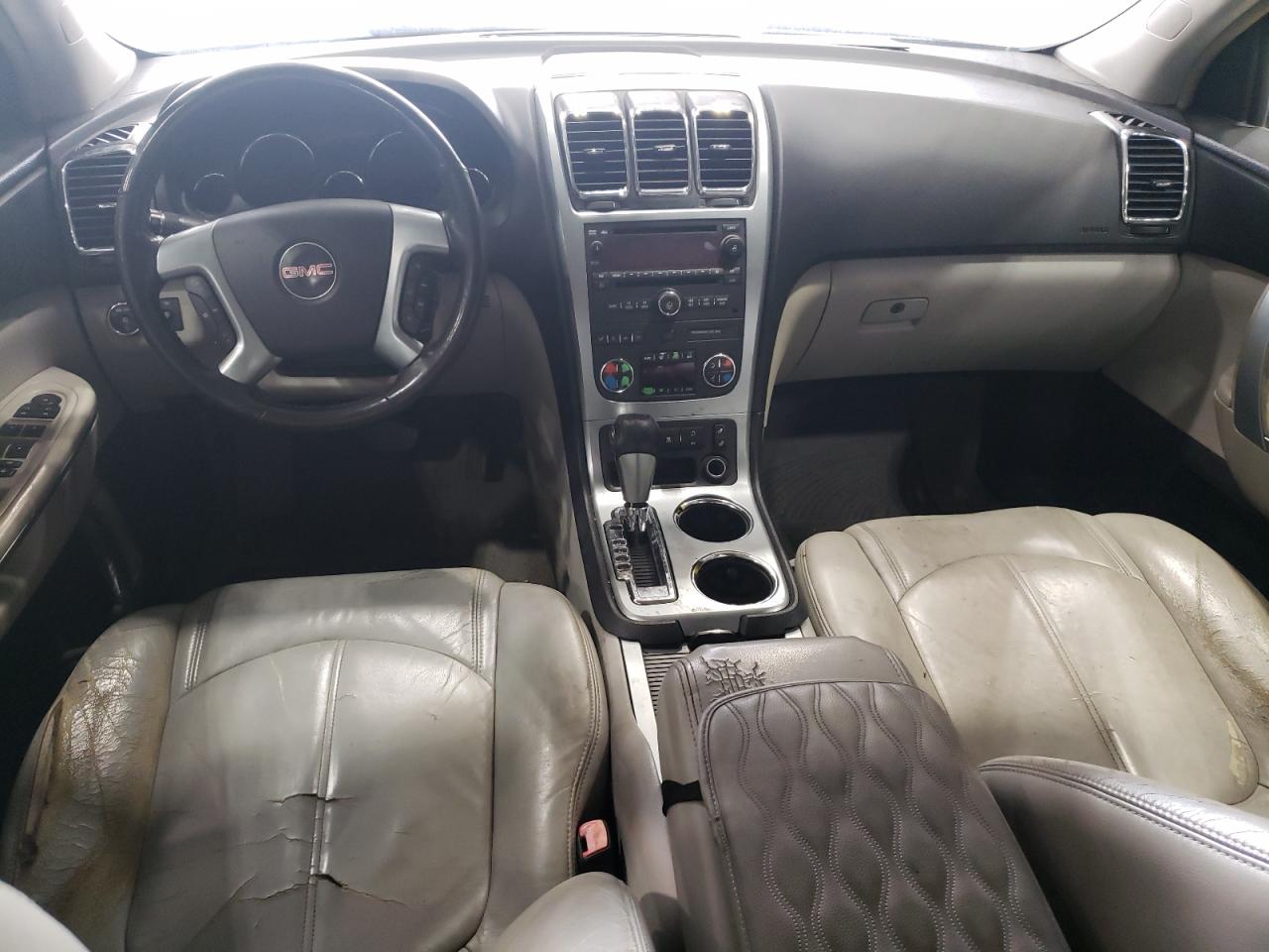 2008 GMC ACADIA SLT-2 photo 15