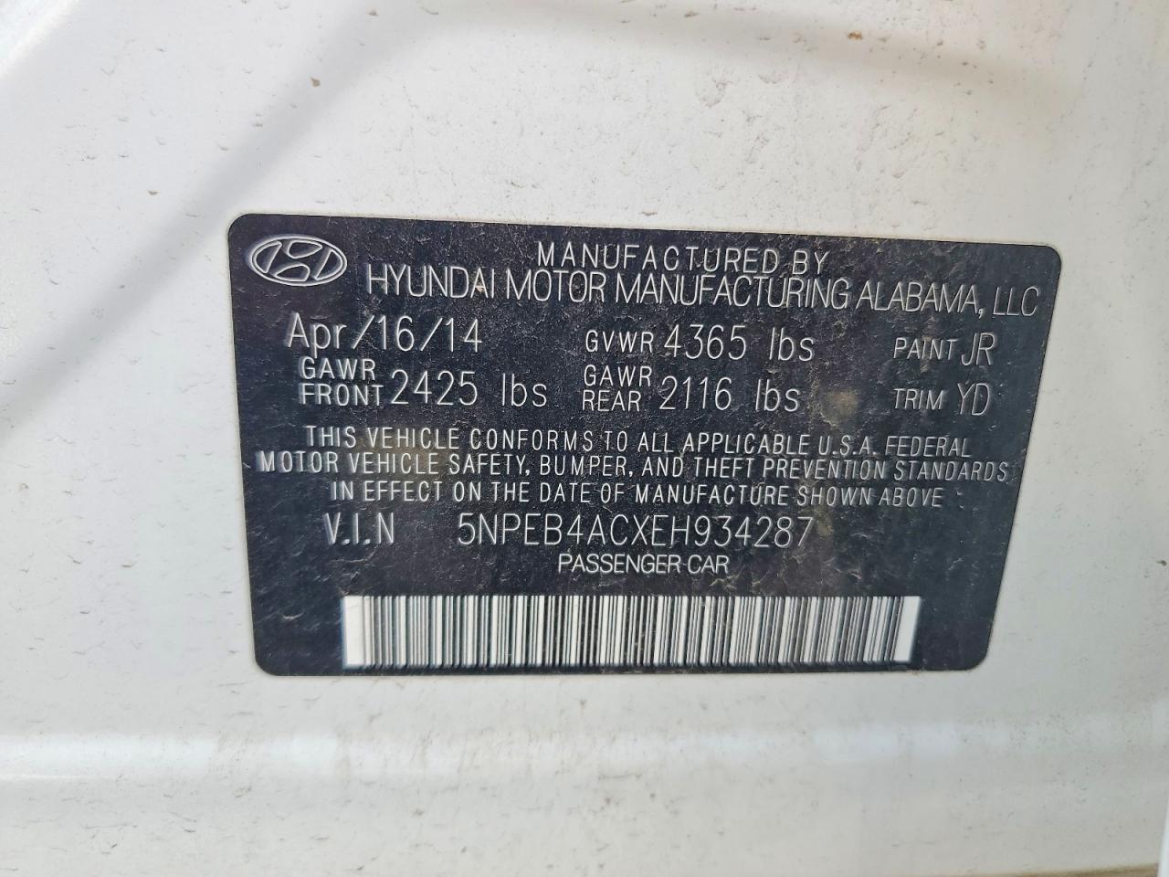2014 HYUNDAI SONATA GLS photo 23