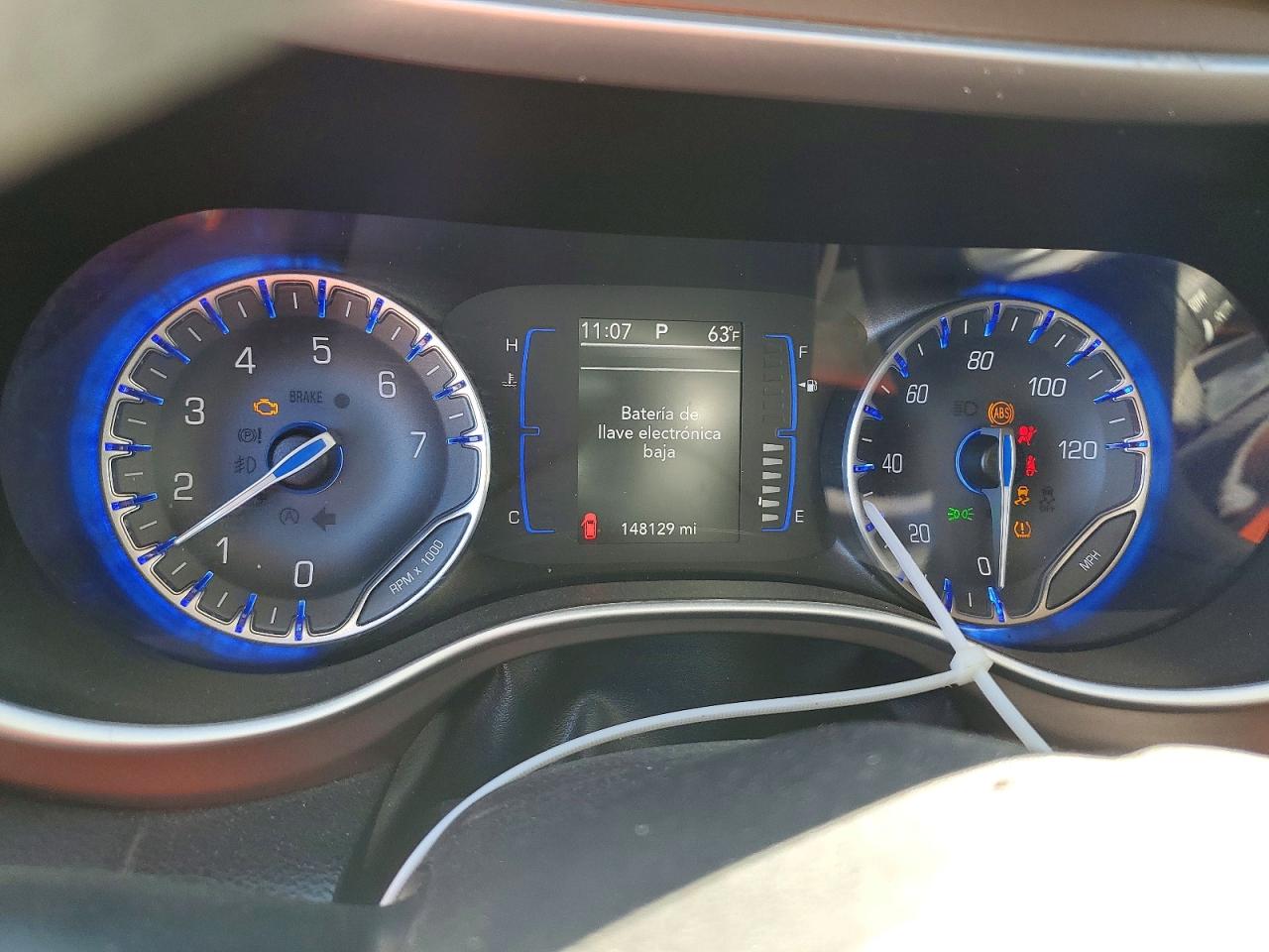 2020 CHRYSLER VOYAGER LXI photo 25