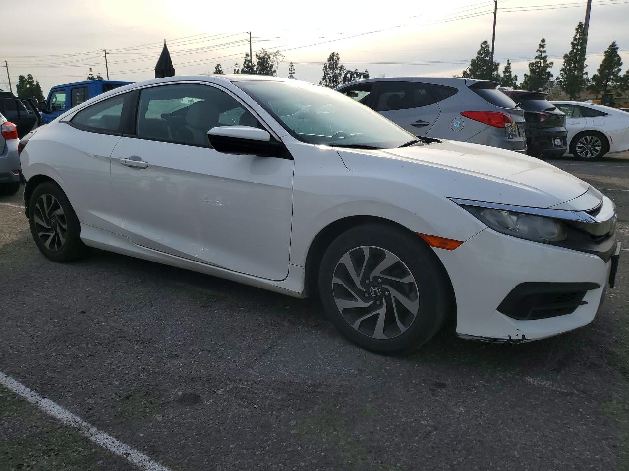 2016 HONDA CIVIC LX photo 7