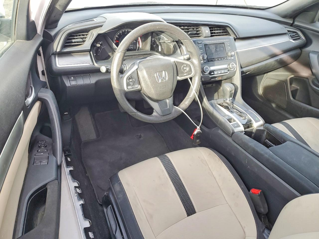 2016 HONDA CIVIC LX photo 15