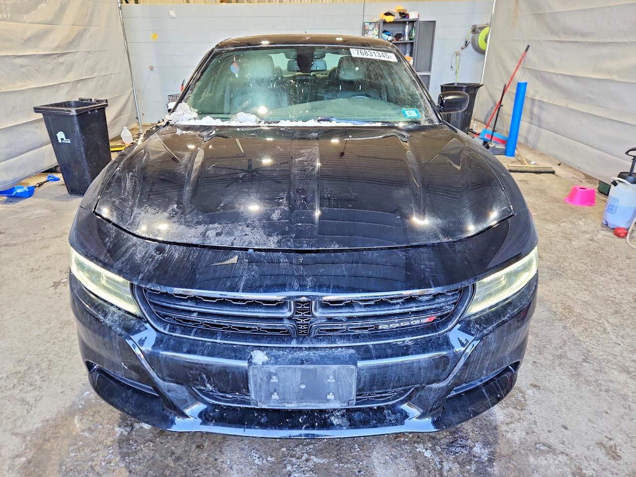 2017 DODGE CHARGER SXT photo 5