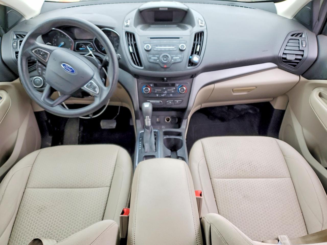 2017 FORD ESCAPE SE photo 8