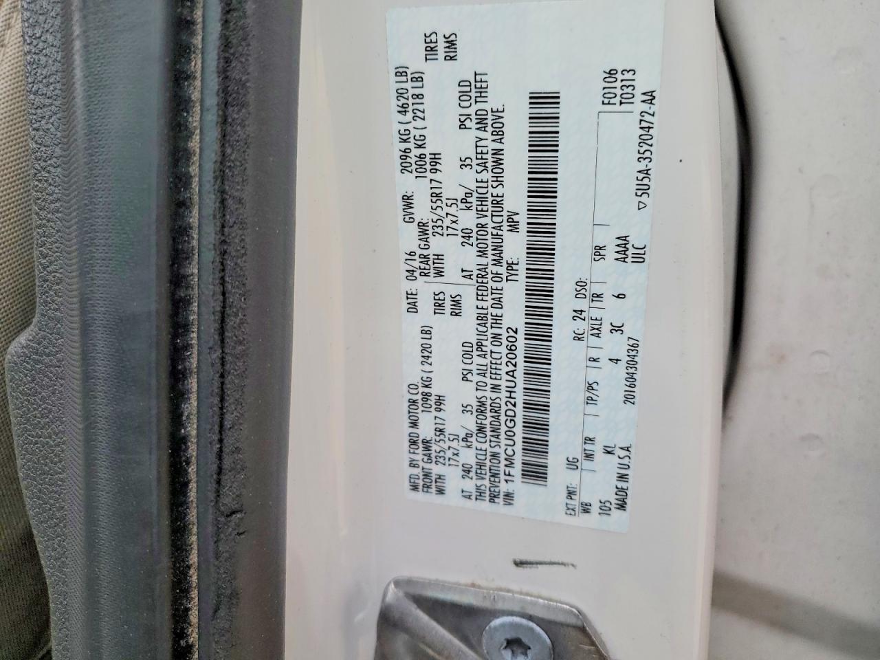 2017 FORD ESCAPE SE photo 13