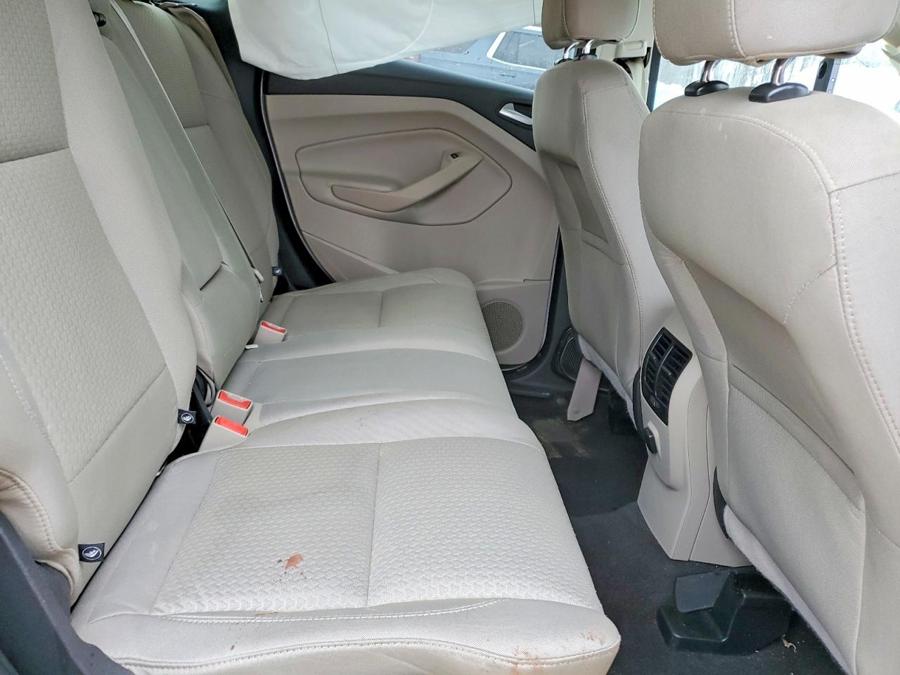2017 FORD ESCAPE SE photo 11