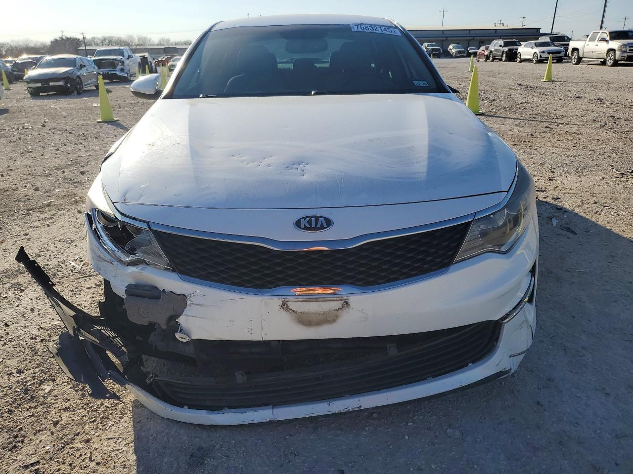 2016 KIA OPTIMA LX photo 9