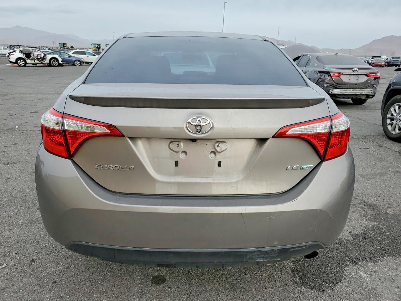 2016 TOYOTA COROLLA ECO photo 11