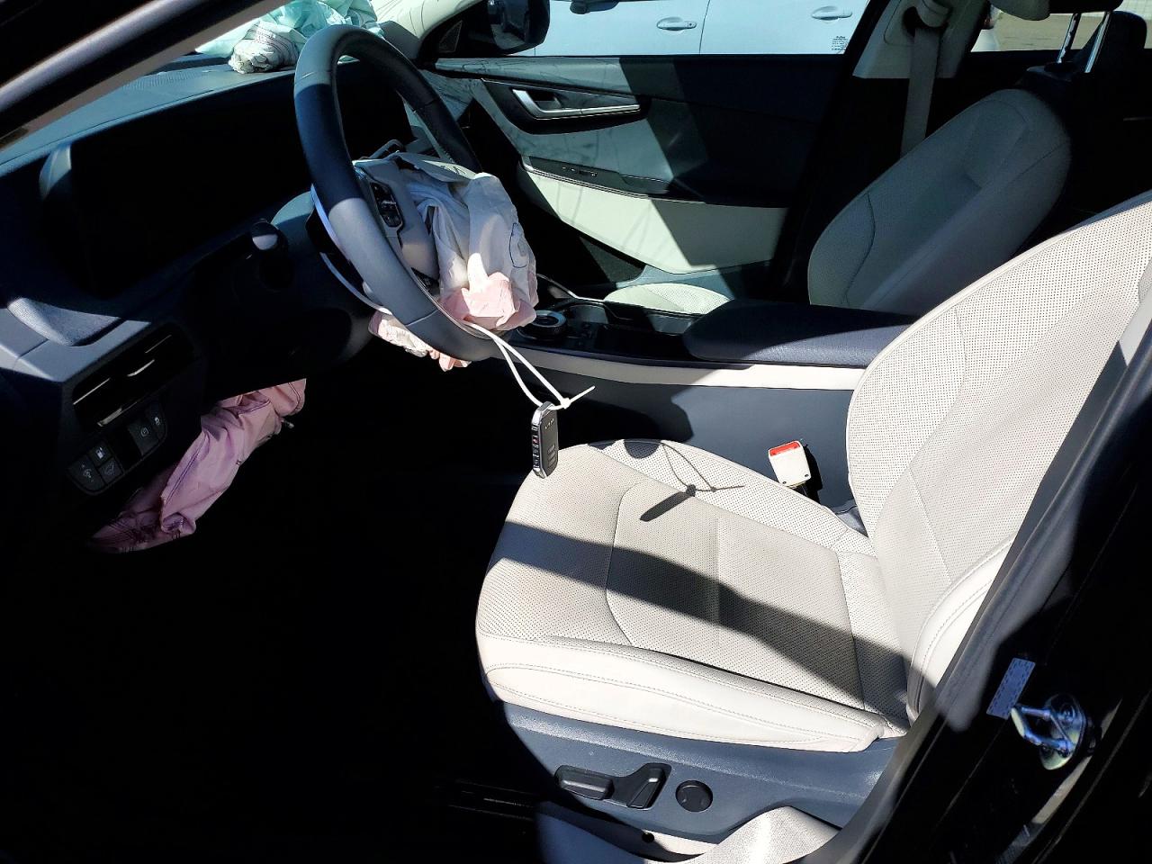 2023 KIA EV6 LIGHT photo 13