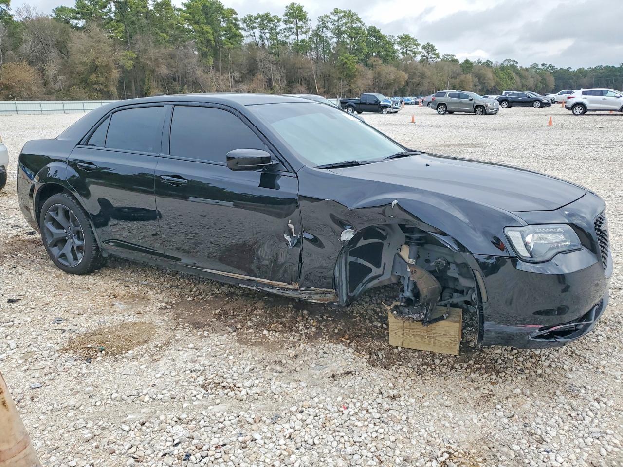2022 CHRYSLER 300 TOURING photo 7