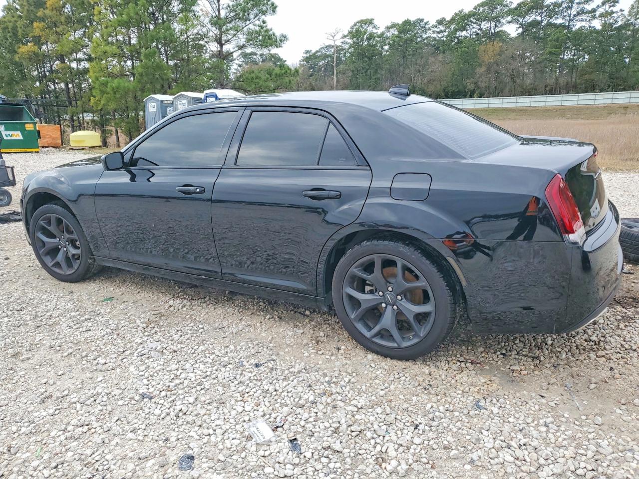 2022 CHRYSLER 300 TOURING photo 3