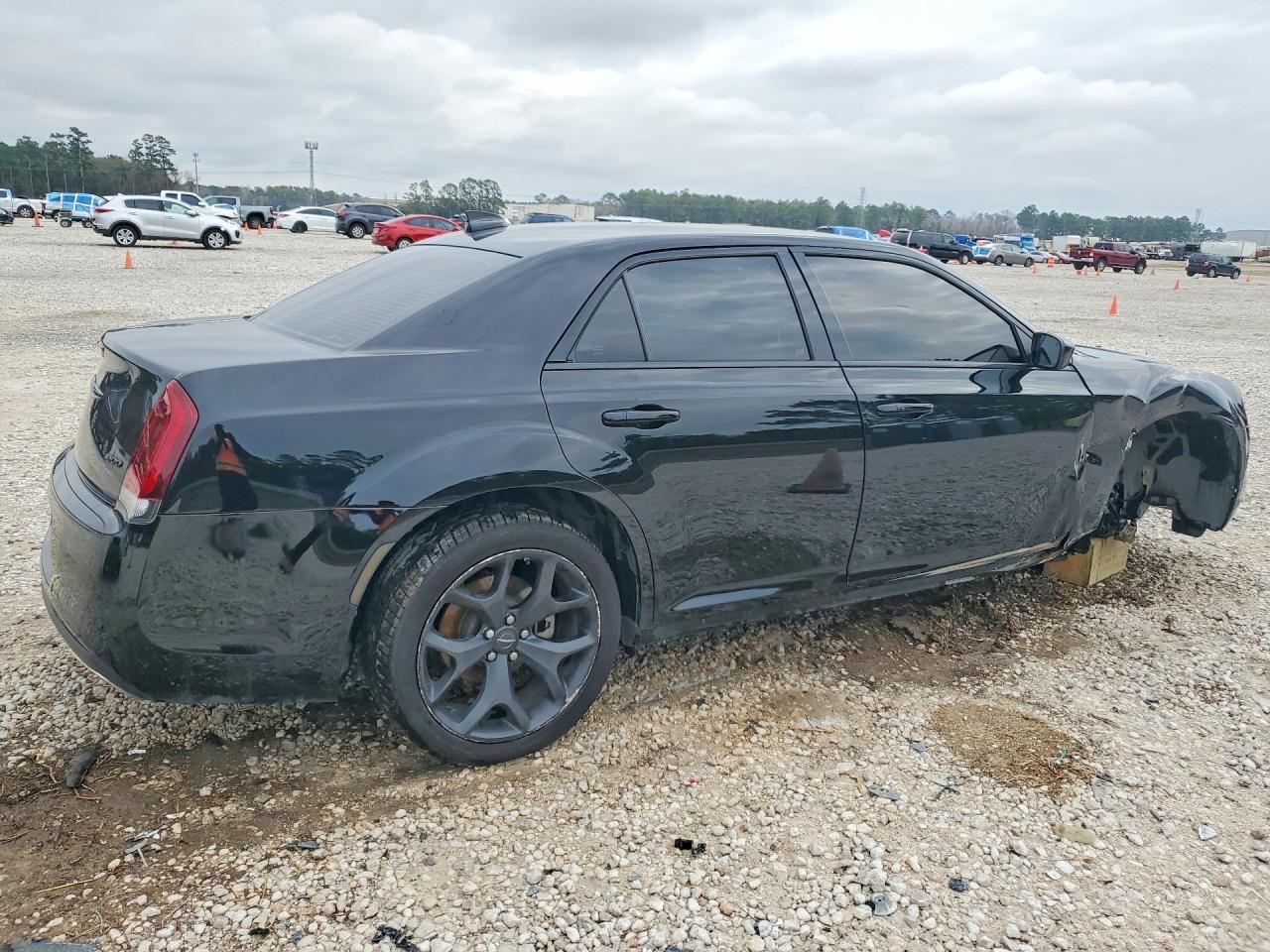 2022 CHRYSLER 300 TOURING photo 5