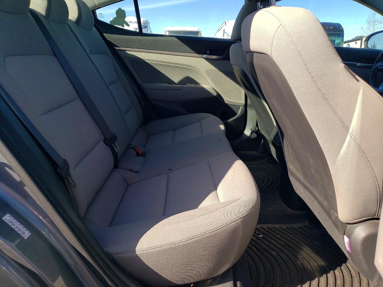 2019 HYUNDAI ELANTRA SEL photo 19
