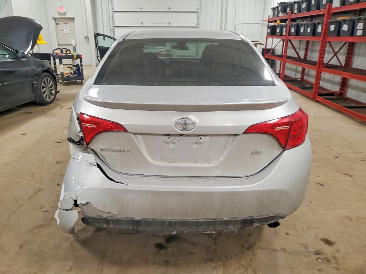2019 TOYOTA COROLLA L photo 11