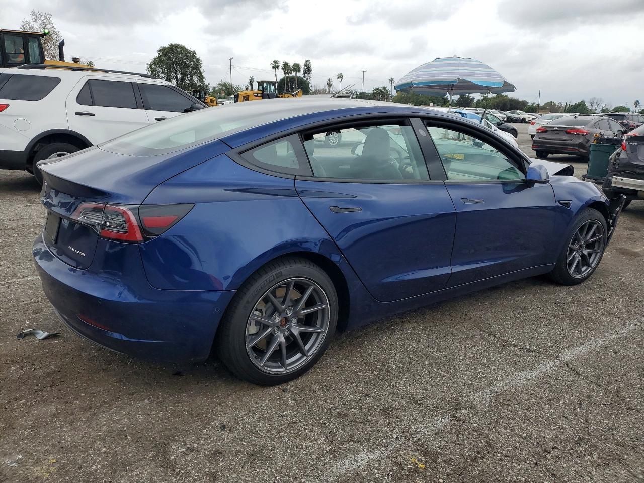 2022 TESLA MODEL 3 photo 7