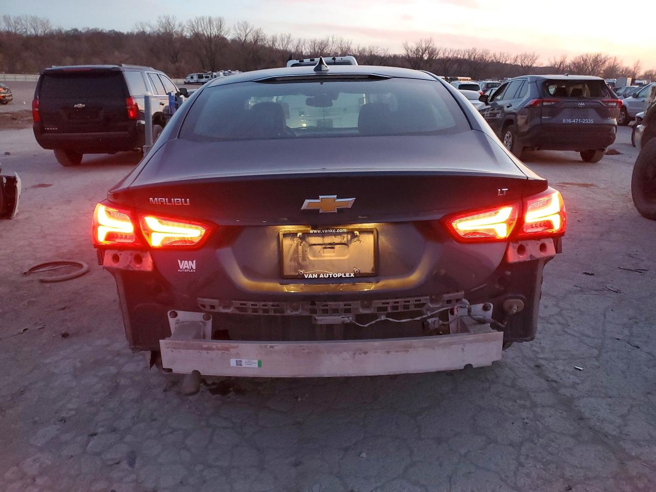 2020 CHEVROLET MALIBU LT photo 11