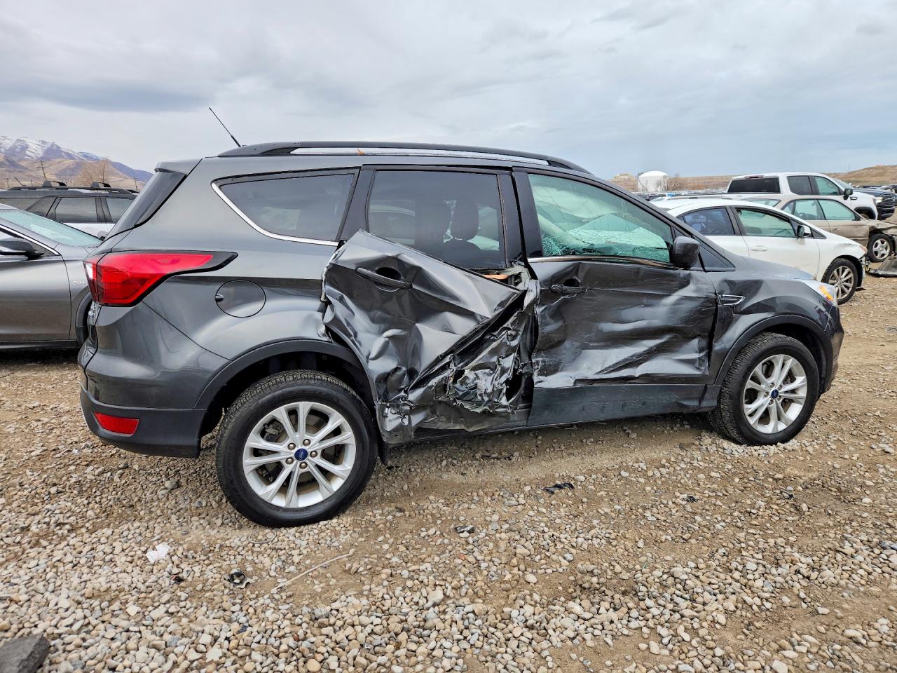 2019 FORD ESCAPE SEL photo 3