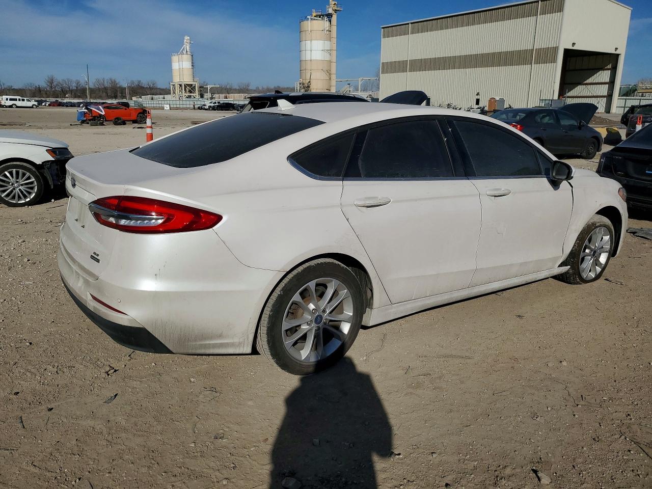2020 FORD FUSION SE photo 9