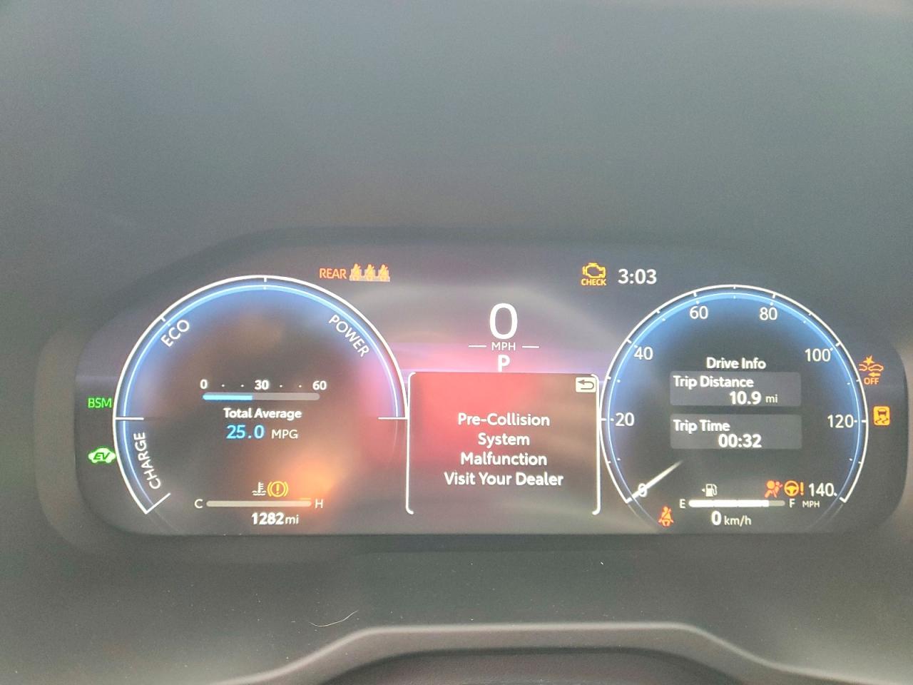 2025 TOYOTA RAV4 XSE photo 9