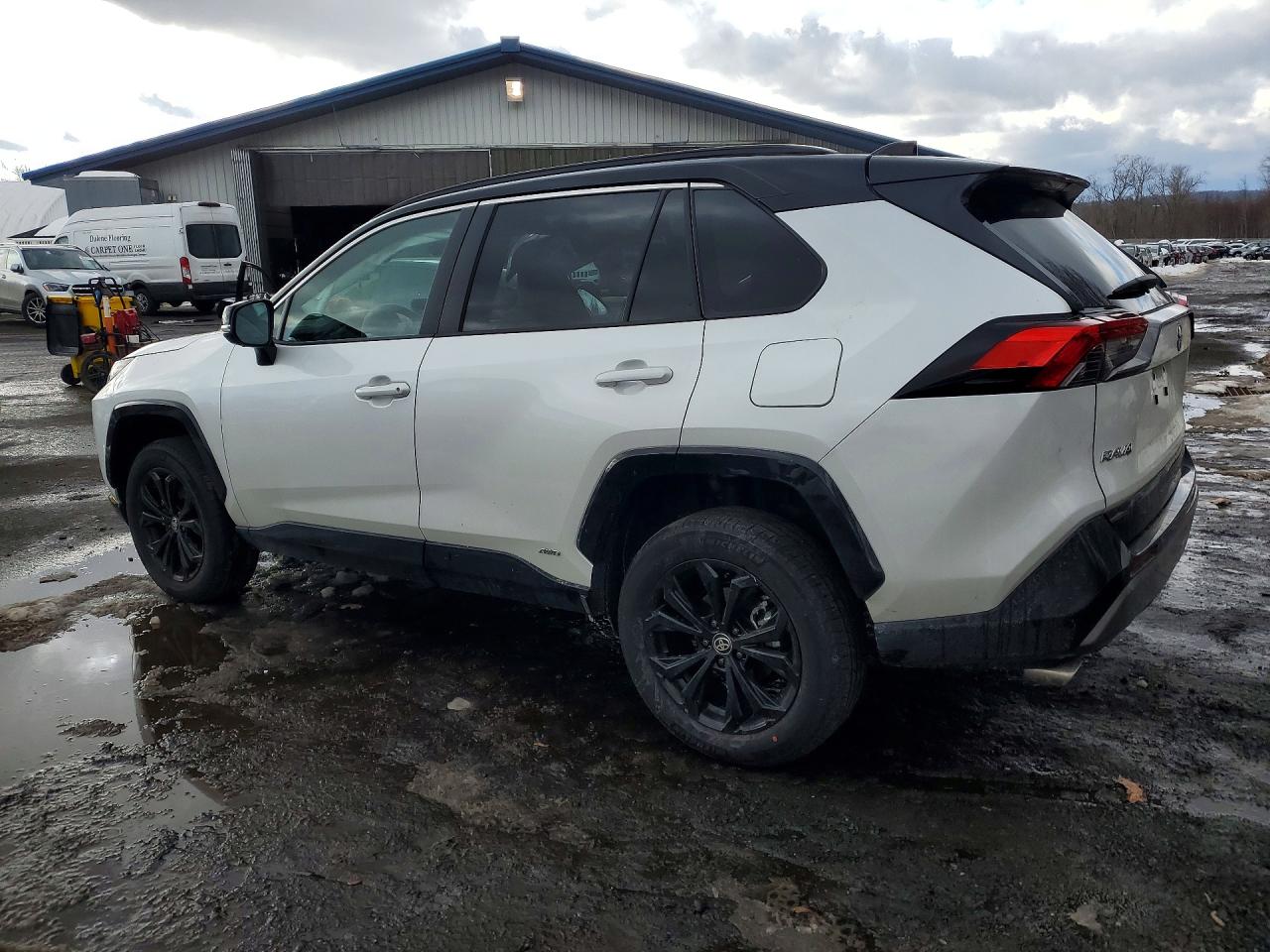 2025 TOYOTA RAV4 XSE photo 2