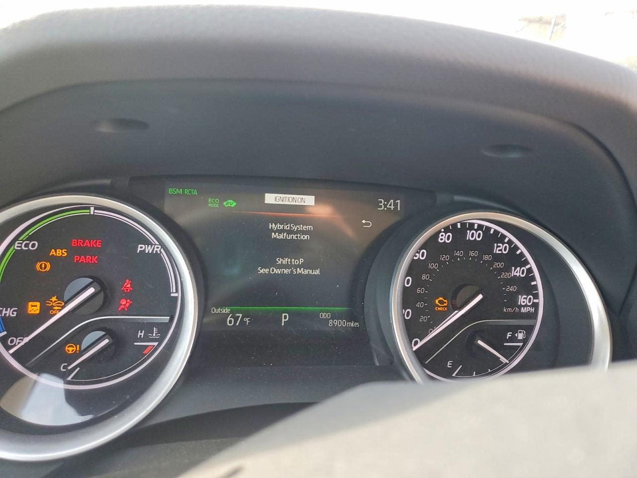 2024 TOYOTA CAMRY XLE photo 9