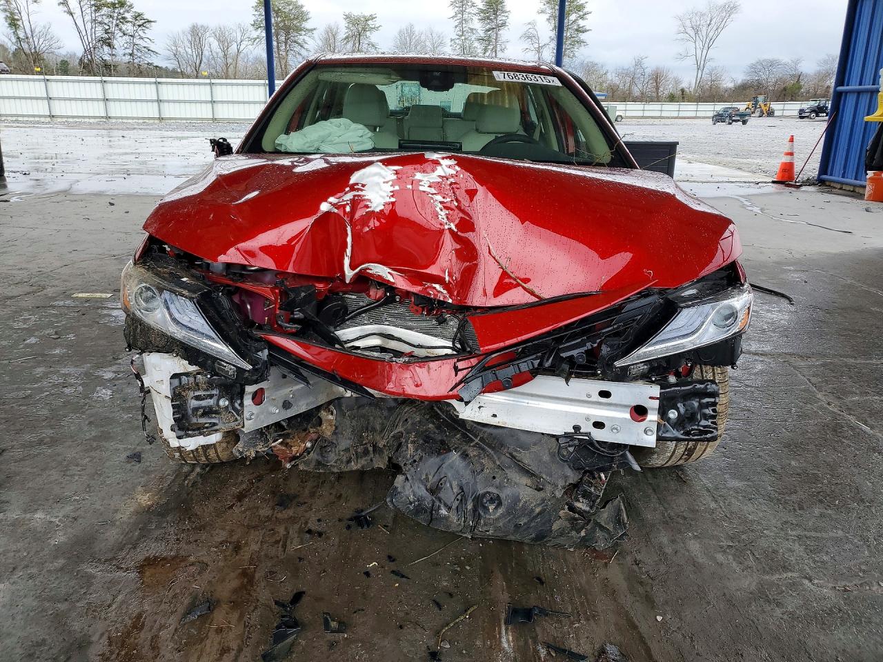 2024 TOYOTA CAMRY XLE photo 5