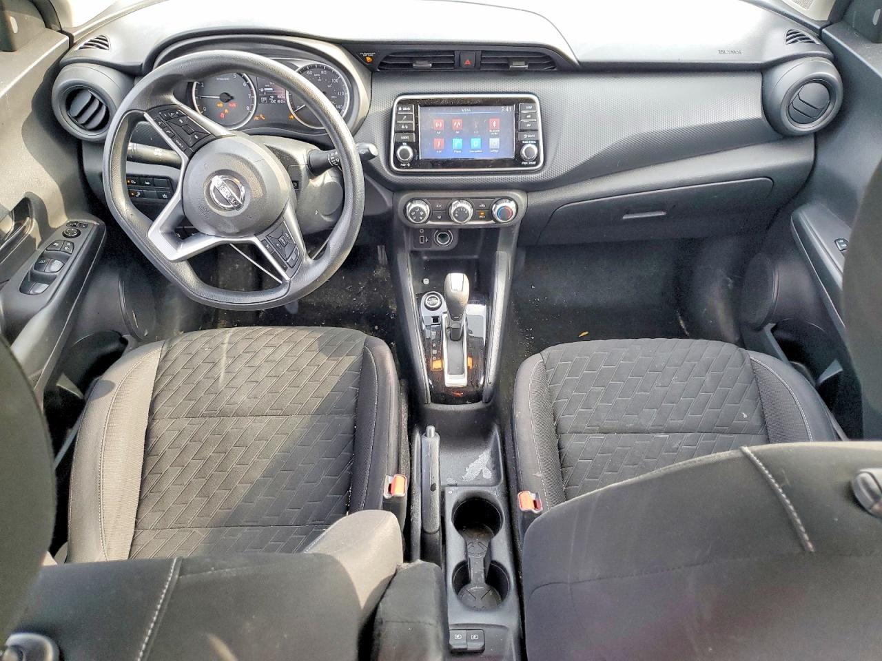 2021 NISSAN KICKS S photo 15