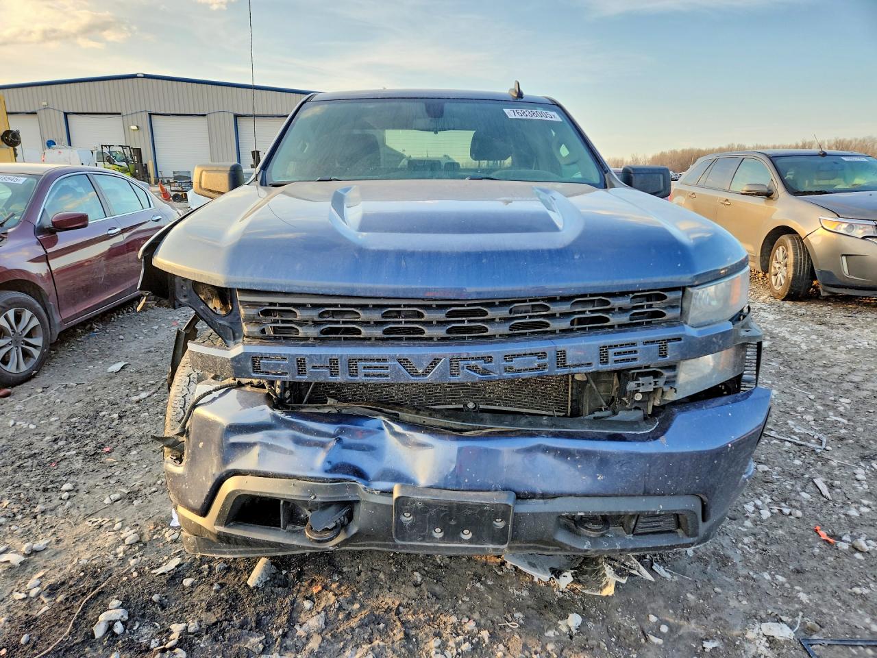 2019 CHEVROLET SILVERADO K1500 CUSTOM photo 5