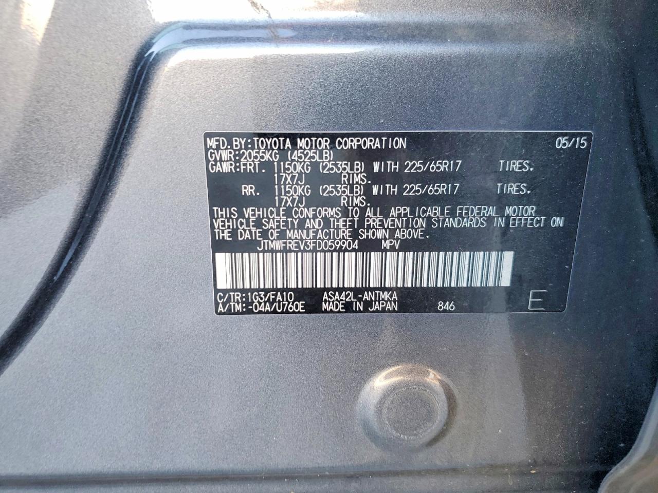 2015 TOYOTA RAV4 XLE photo 12