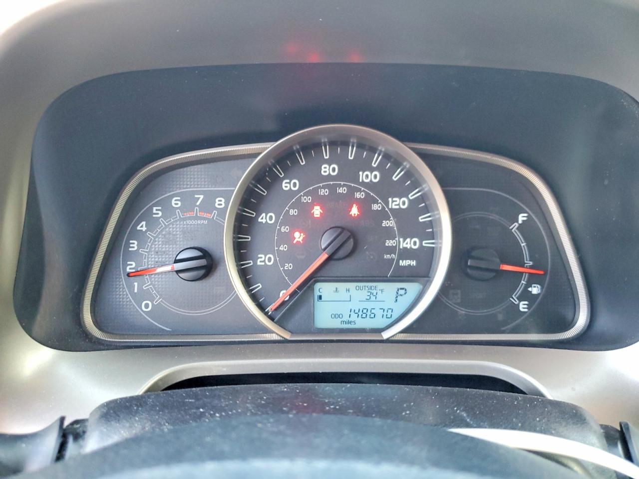 2015 TOYOTA RAV4 XLE photo 9