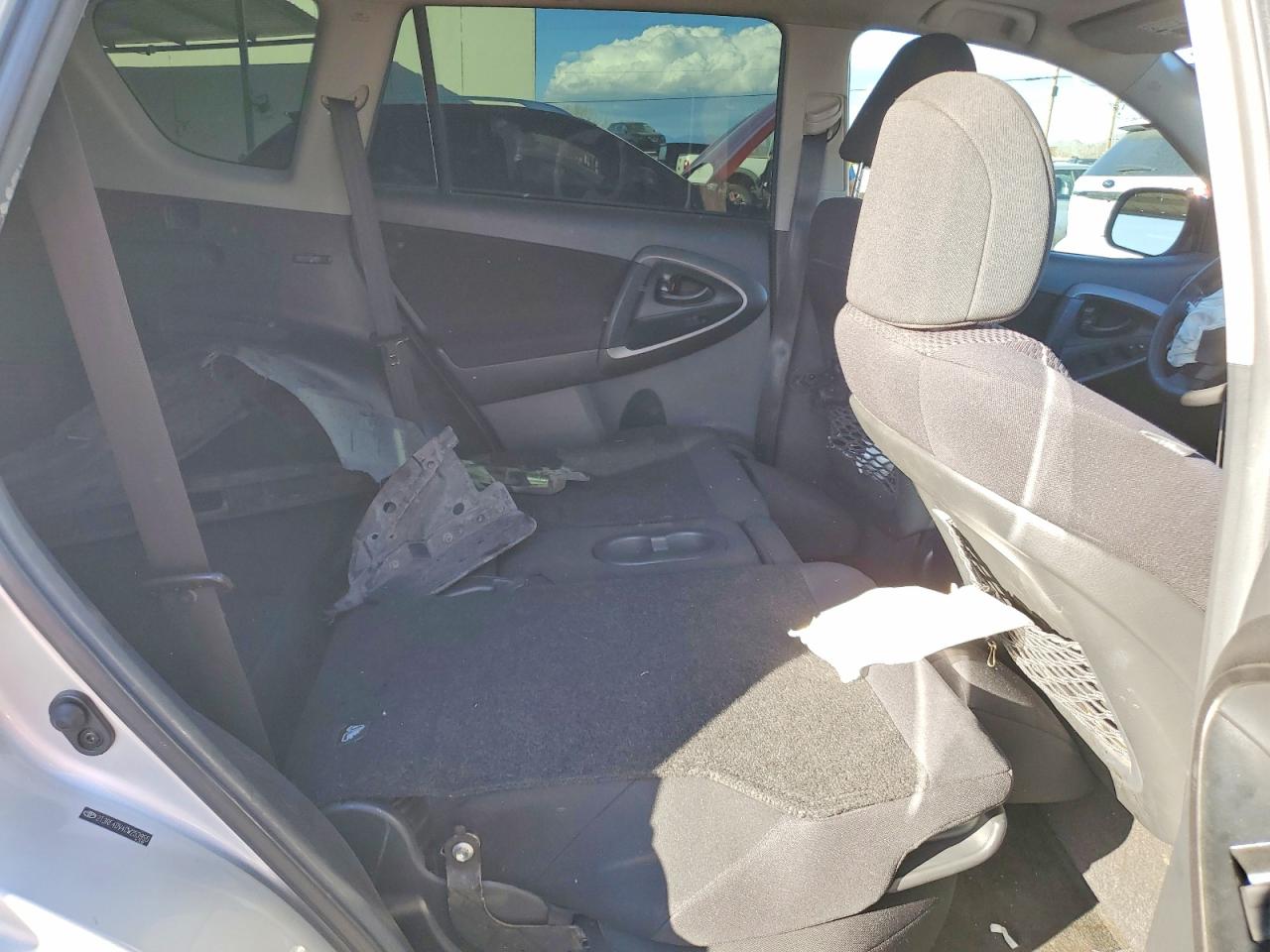 2012 TOYOTA RAV4 SPORT photo 11