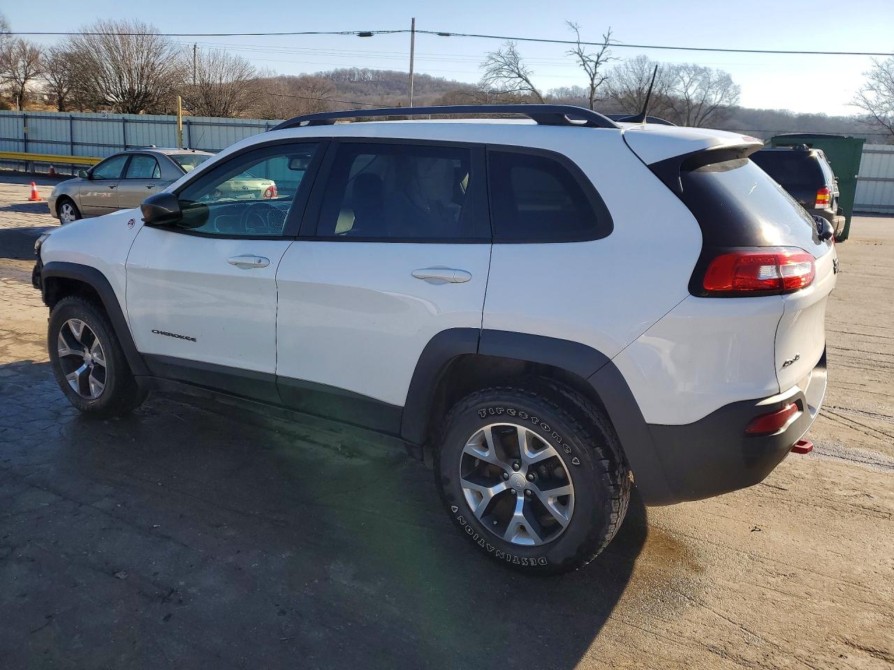 2017 JEEP CHEROKEE TRAILHAWK photo 3
