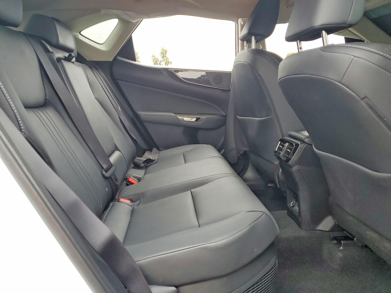2025 LEXUS NX 350H BASE photo 19