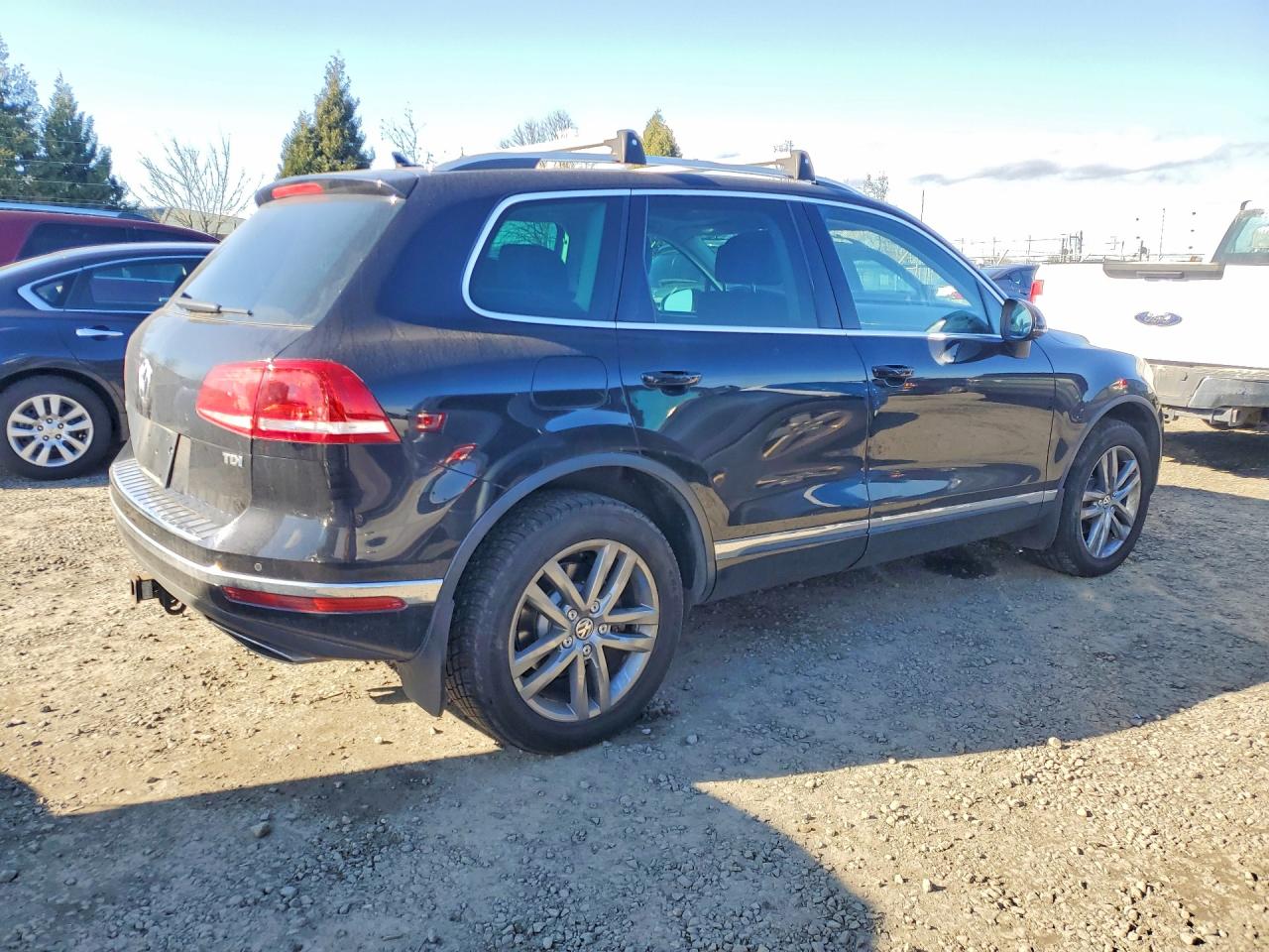 2016 VOLKSWAGEN TOUAREG TDI photo 5