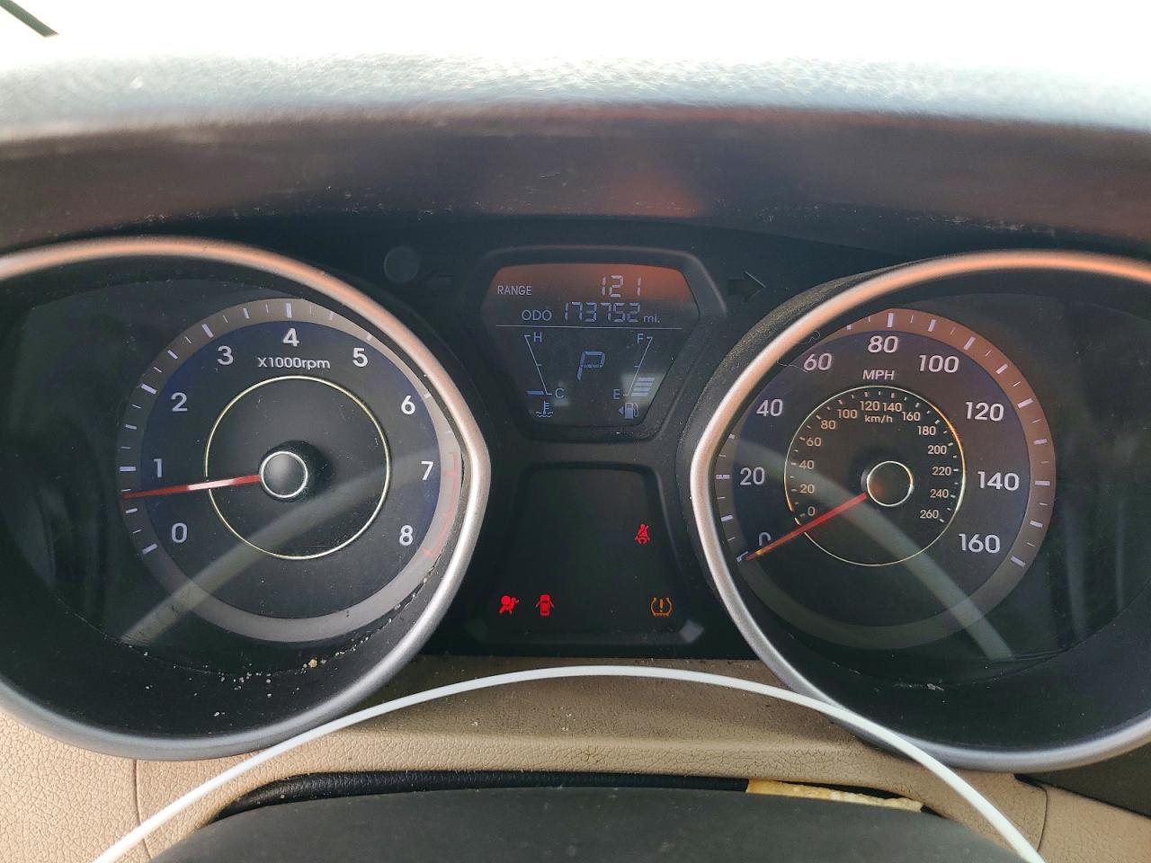 2012 HYUNDAI ELANTRA GLS photo 17