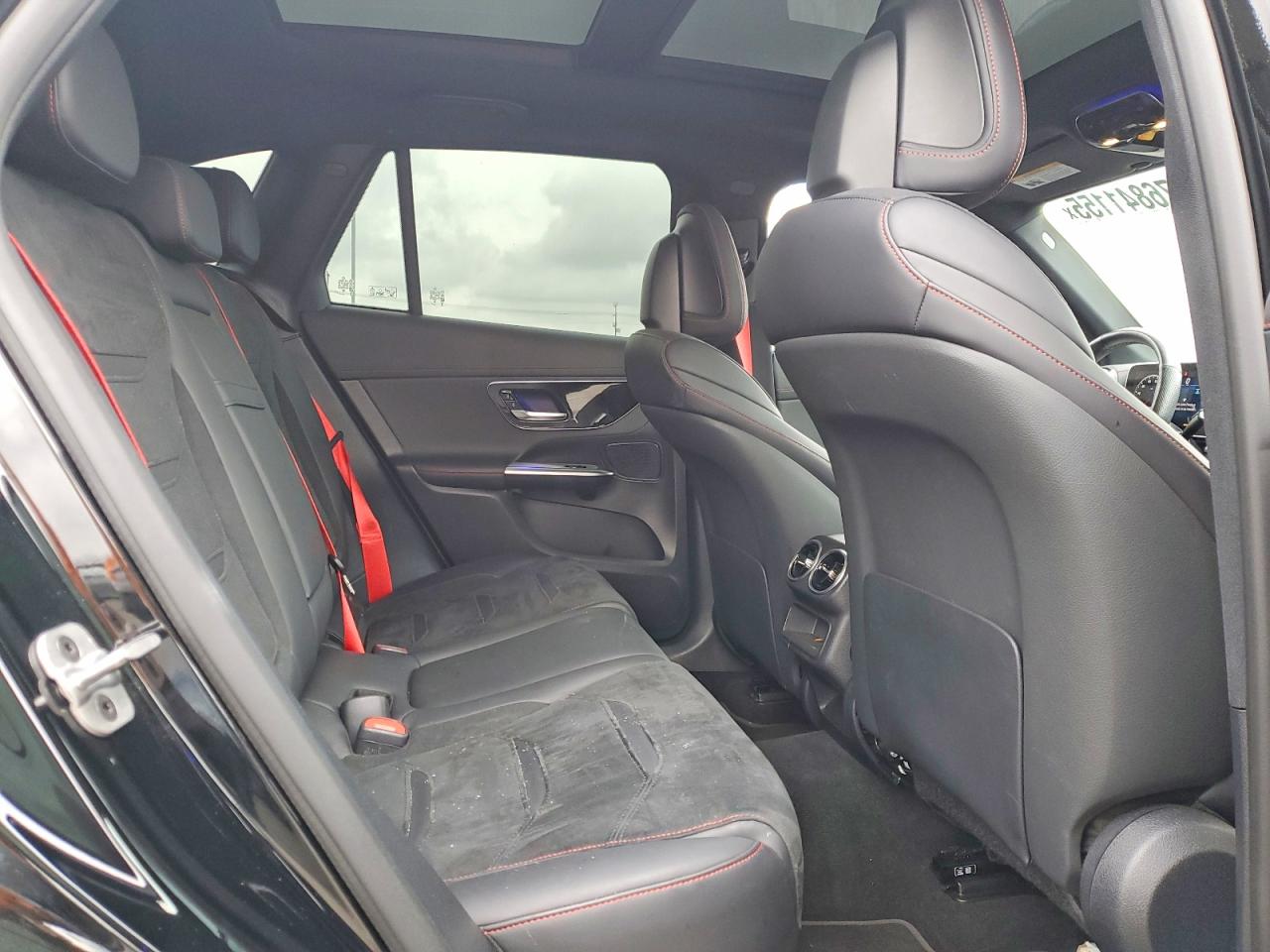 2025 MERCEDES-BENZ GLC 43 4MATIC AMG photo 21
