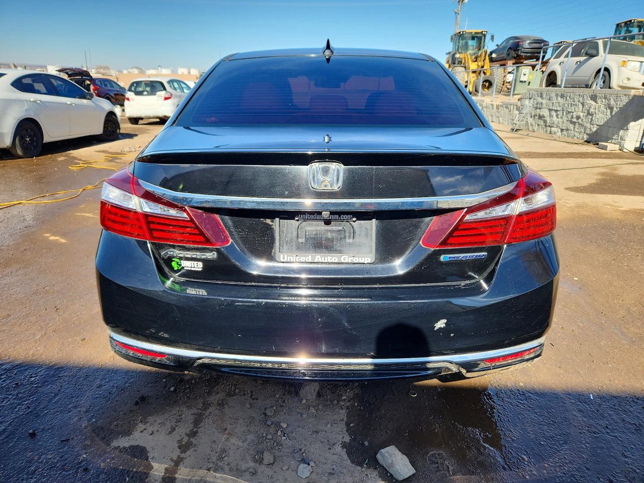 2017 HONDA ACCORD HYBRID photo 6