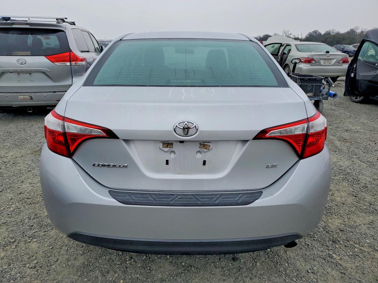 2016 TOYOTA COROLLA L photo 11
