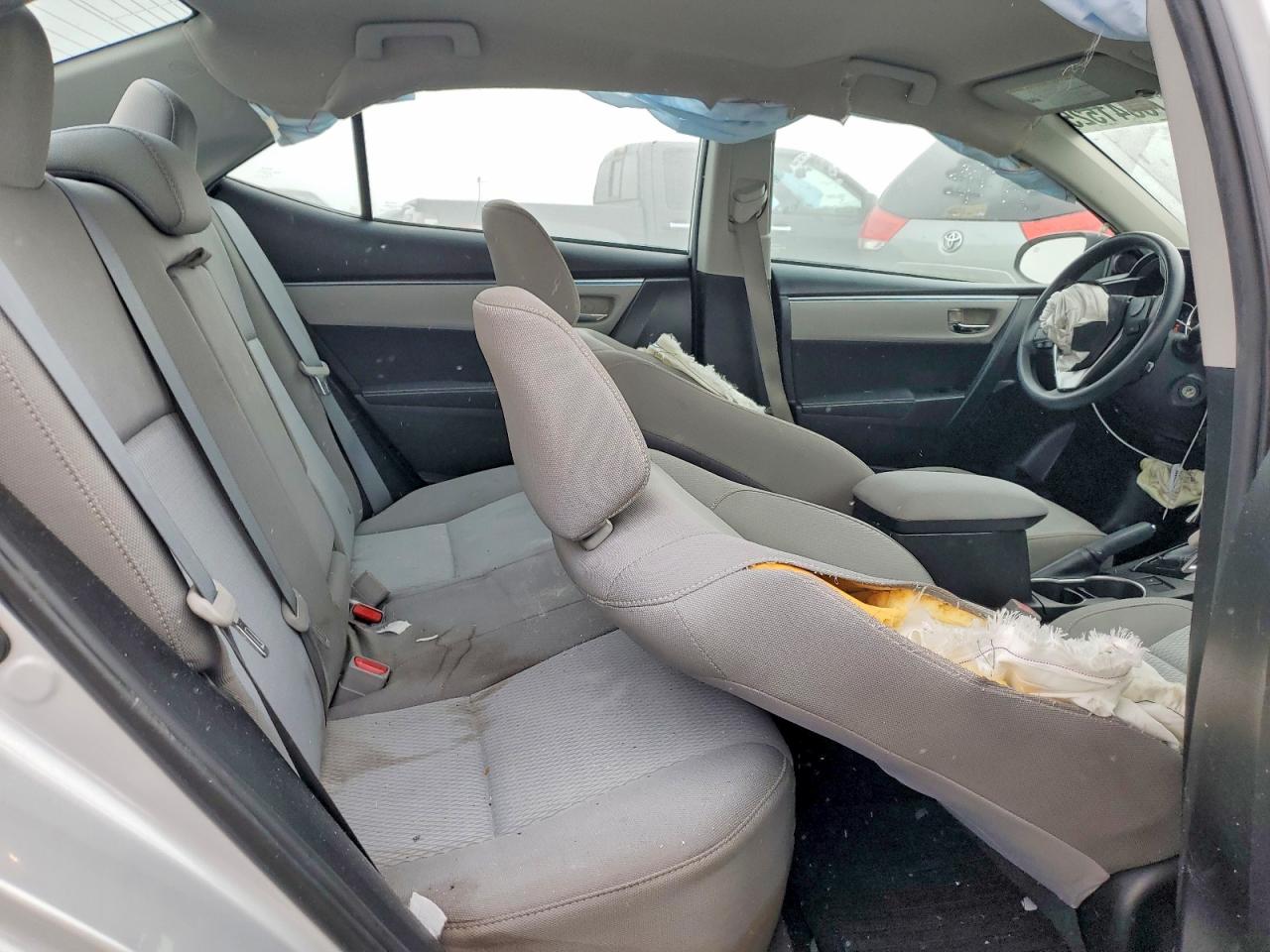 2016 TOYOTA COROLLA L photo 19