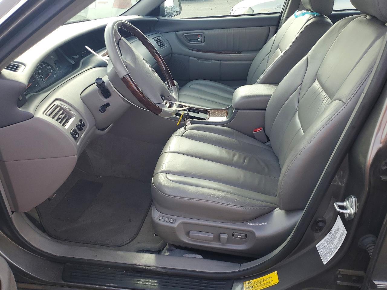 2003 TOYOTA AVALON XL photo 13